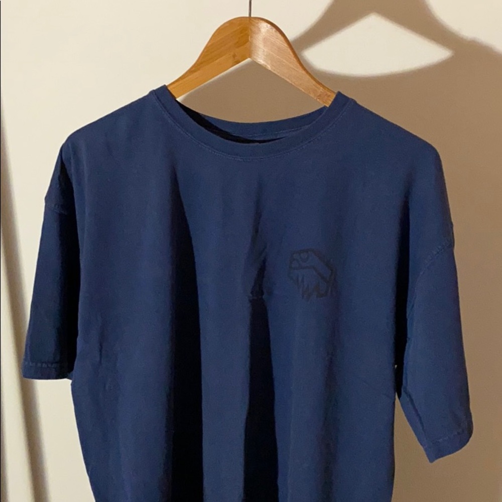 Nature Backs Tee